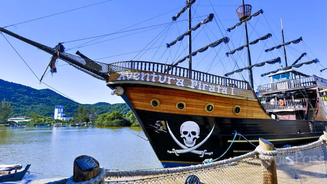Barco Pirata Balneario Camboriu